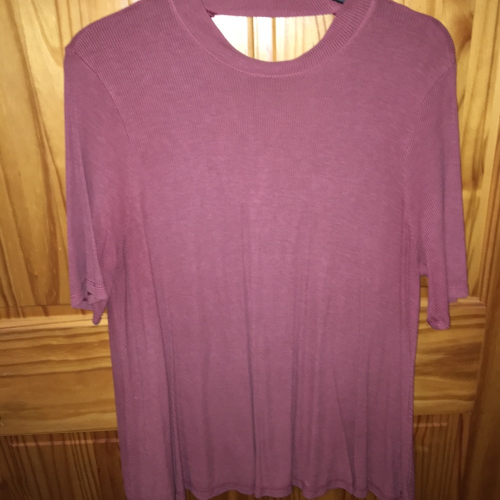 American Eagle flowy top